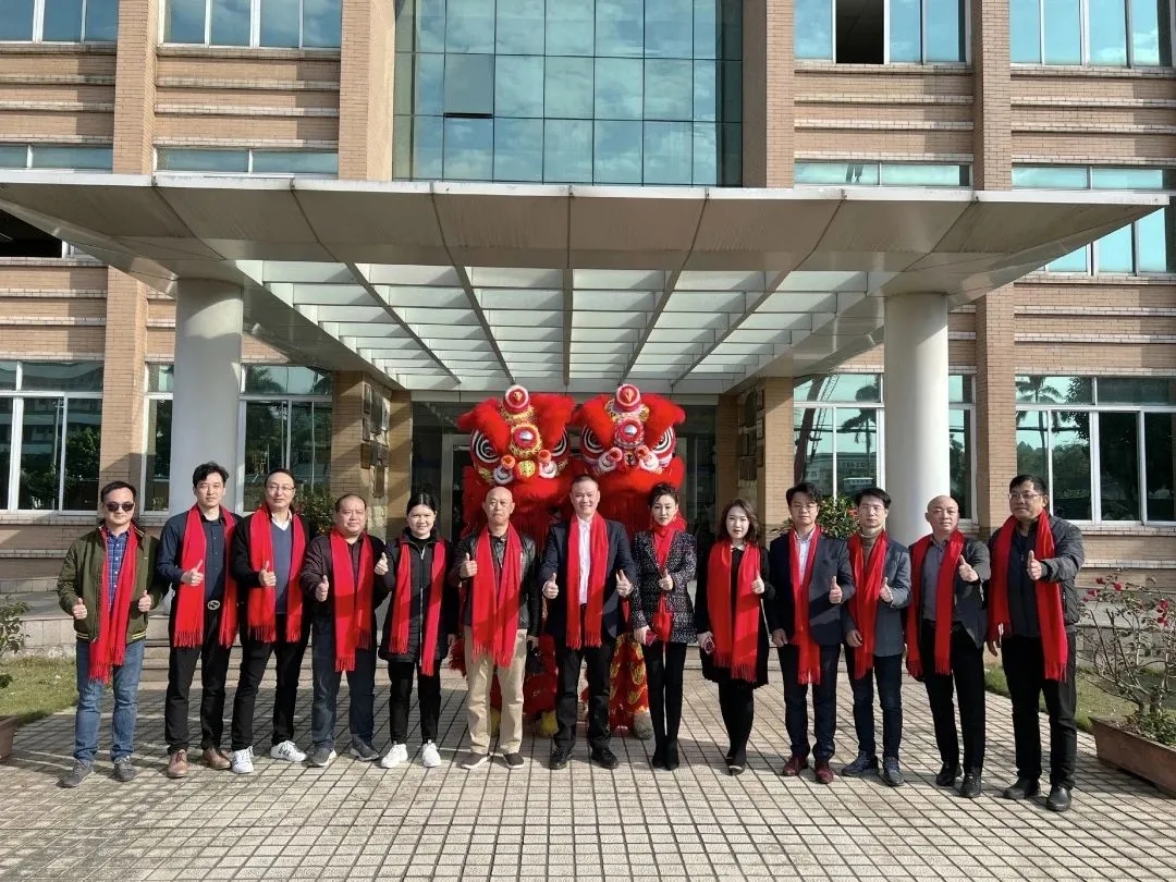 ѩ���ؿ����� | ���á����ͽ��������������������������̣�